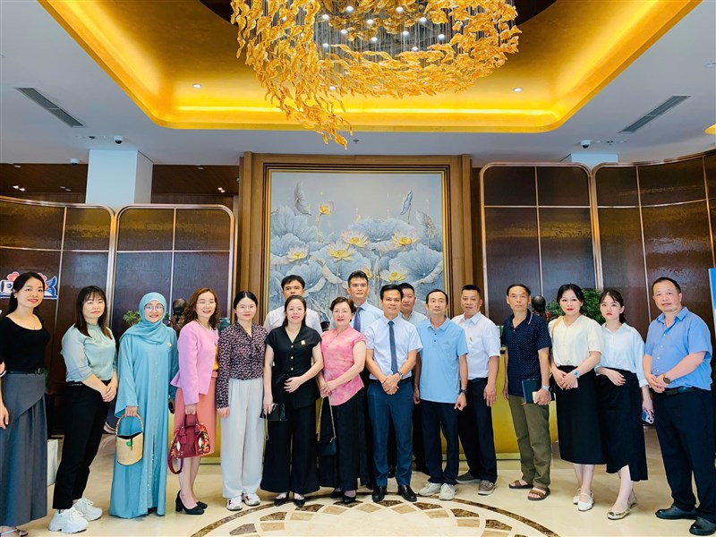 VEF Global kết nối công nghệ y tế Trung Quốc cho khối bệnh viện tư nhân
