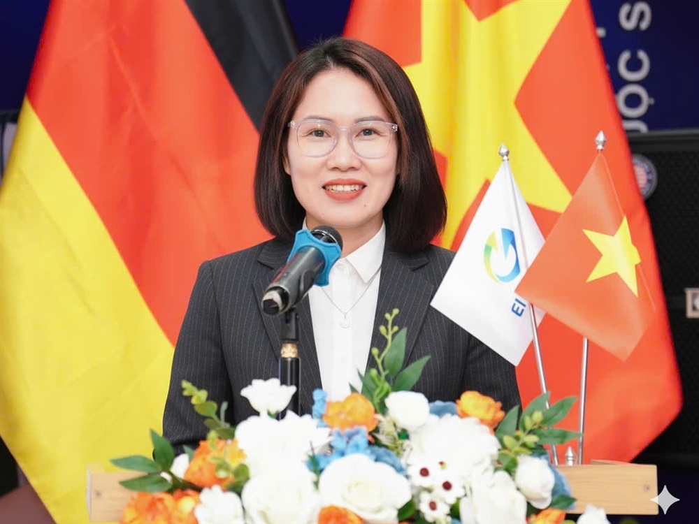 Ms. Sơn Ca